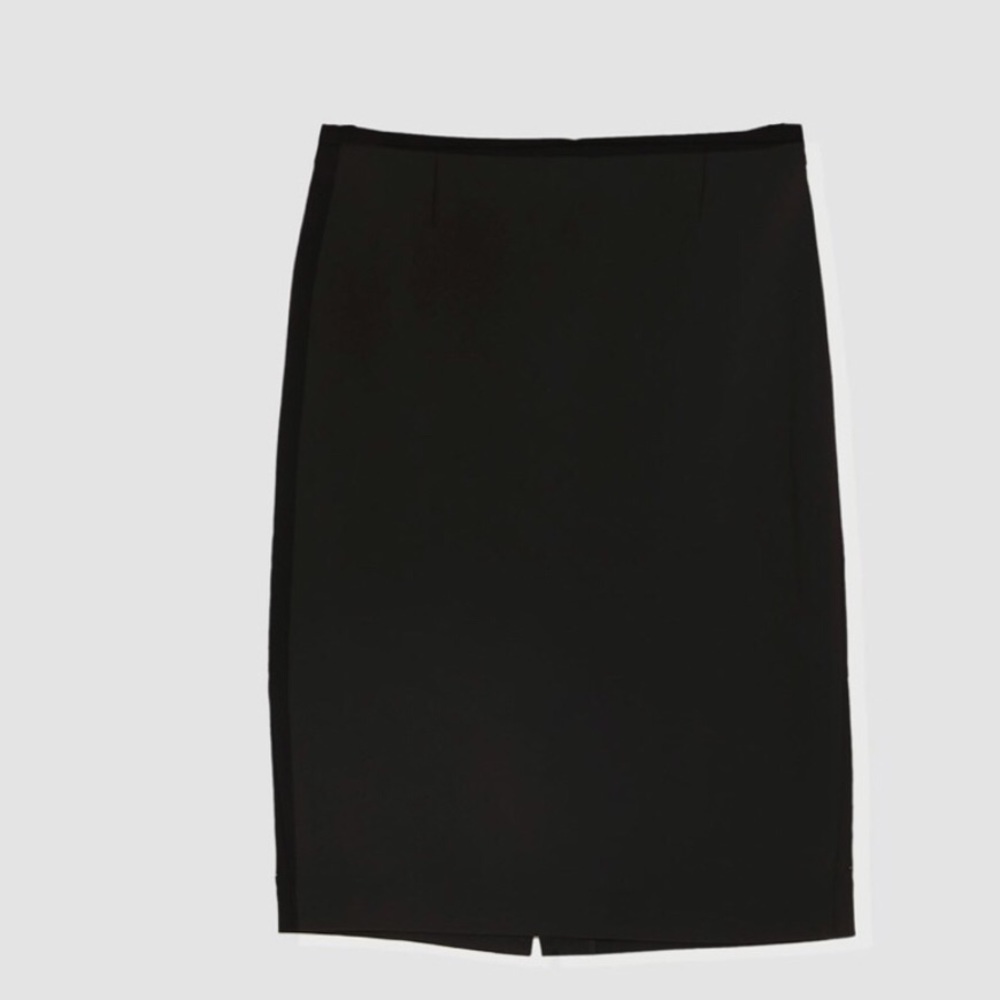 Zara Classic calf length pencil skirt